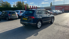 Volkswagen Tiguan 2.0 TDI Life 5dr DSG Diesel Estate